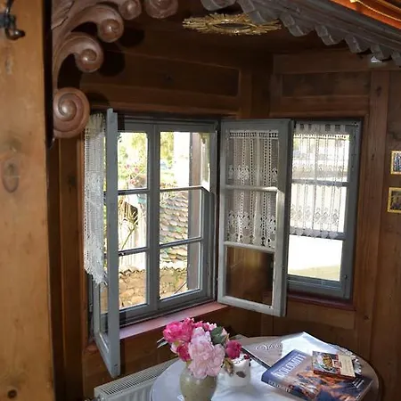 Bed & Breakfast La Tana Dell'orso - Baerenhoehle