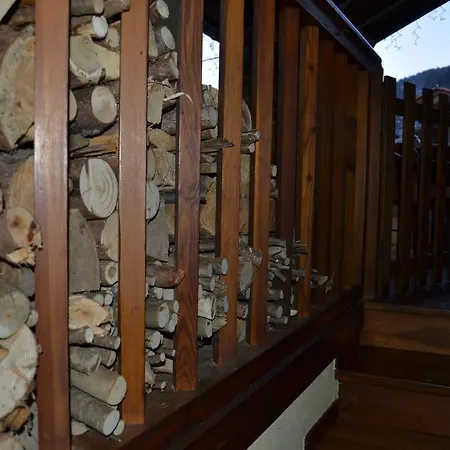 Bed & Breakfast La Tana Dell'orso - Baerenhoehle