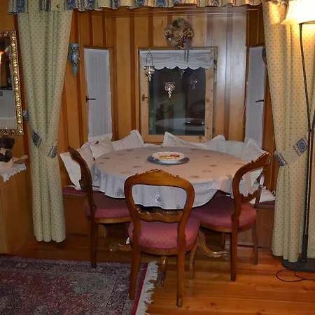 La Tana Dell'orso - Baerenhoehle Bed & Breakfast