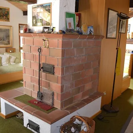 La Tana Dell'orso - Baerenhoehle Bed & Breakfast 3*